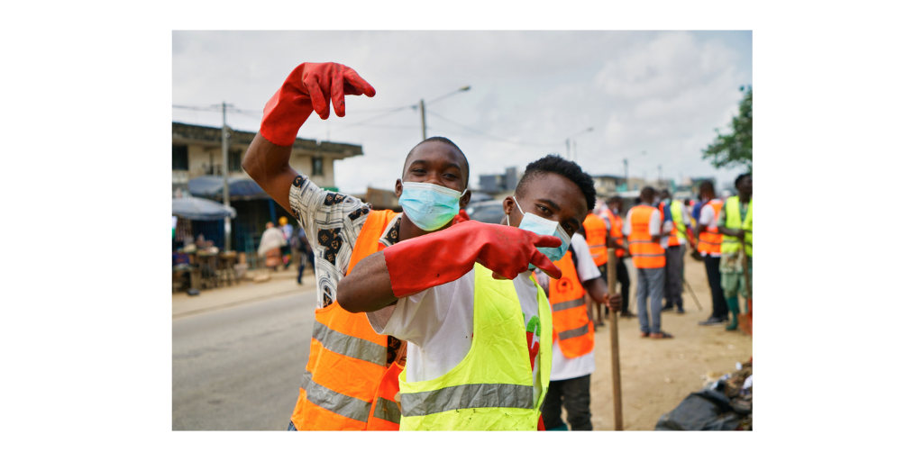 volunteers cleaning streets