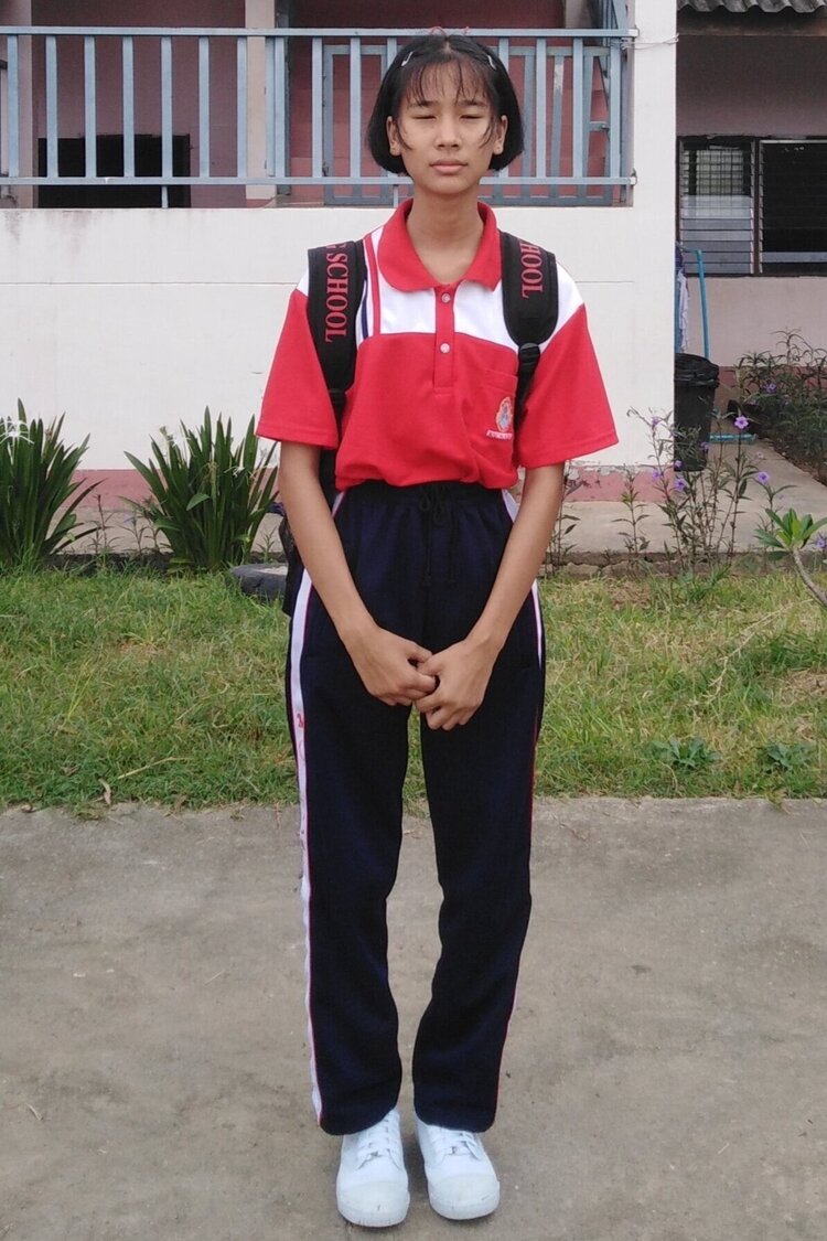 A girl in 10th grade from Thailand