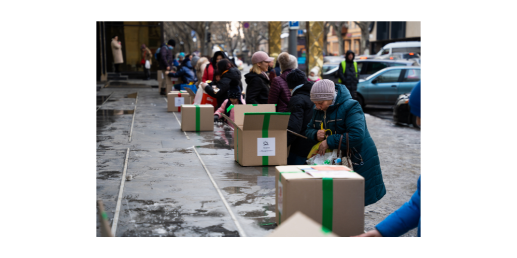 food distribution in Ukraine 